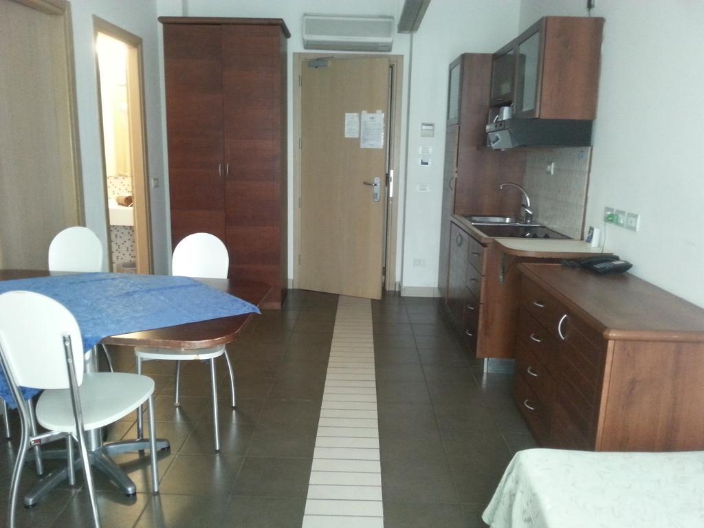 Residence Nocchiero Riccione Zewnętrze zdjęcie