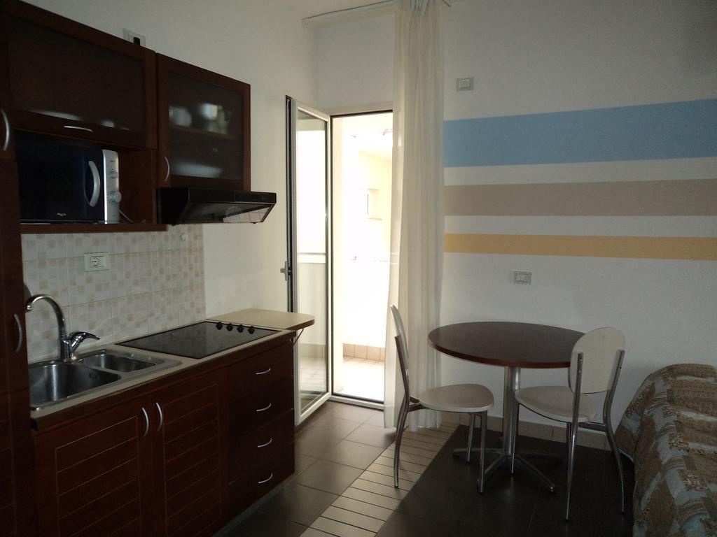 Residence Nocchiero Riccione Pokój zdjęcie