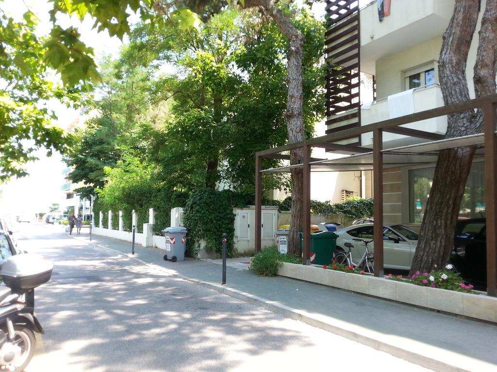 Residence Nocchiero Riccione Zewnętrze zdjęcie
