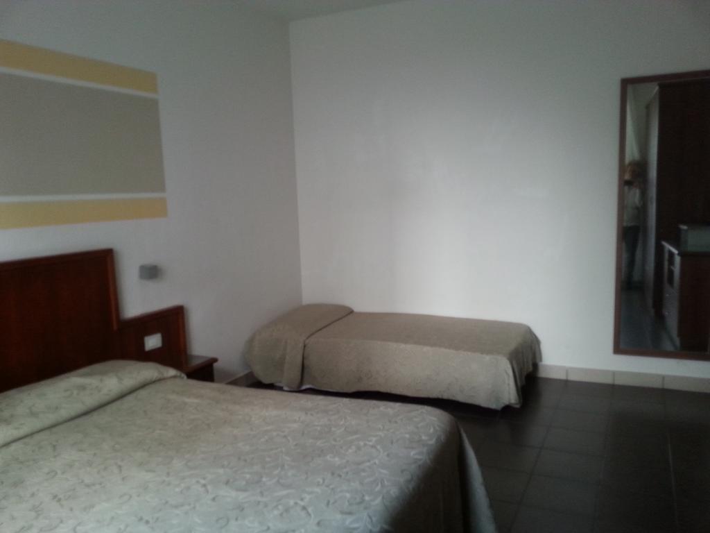 Residence Nocchiero Riccione Zewnętrze zdjęcie